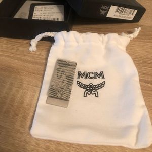 MCM moneyclip card cash holder